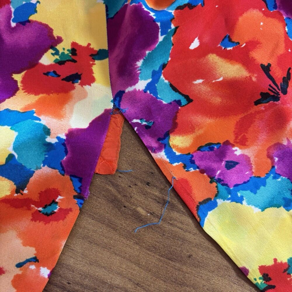 VTG 80s 90s Saks Fifth Avenue Womens 6 Silk Bright Abstract Floral Sheath Dress - Picture 7 of 9